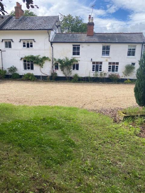 Ferienwohnung Old Rectory - Scoulton Great Ellingham Exterior foto